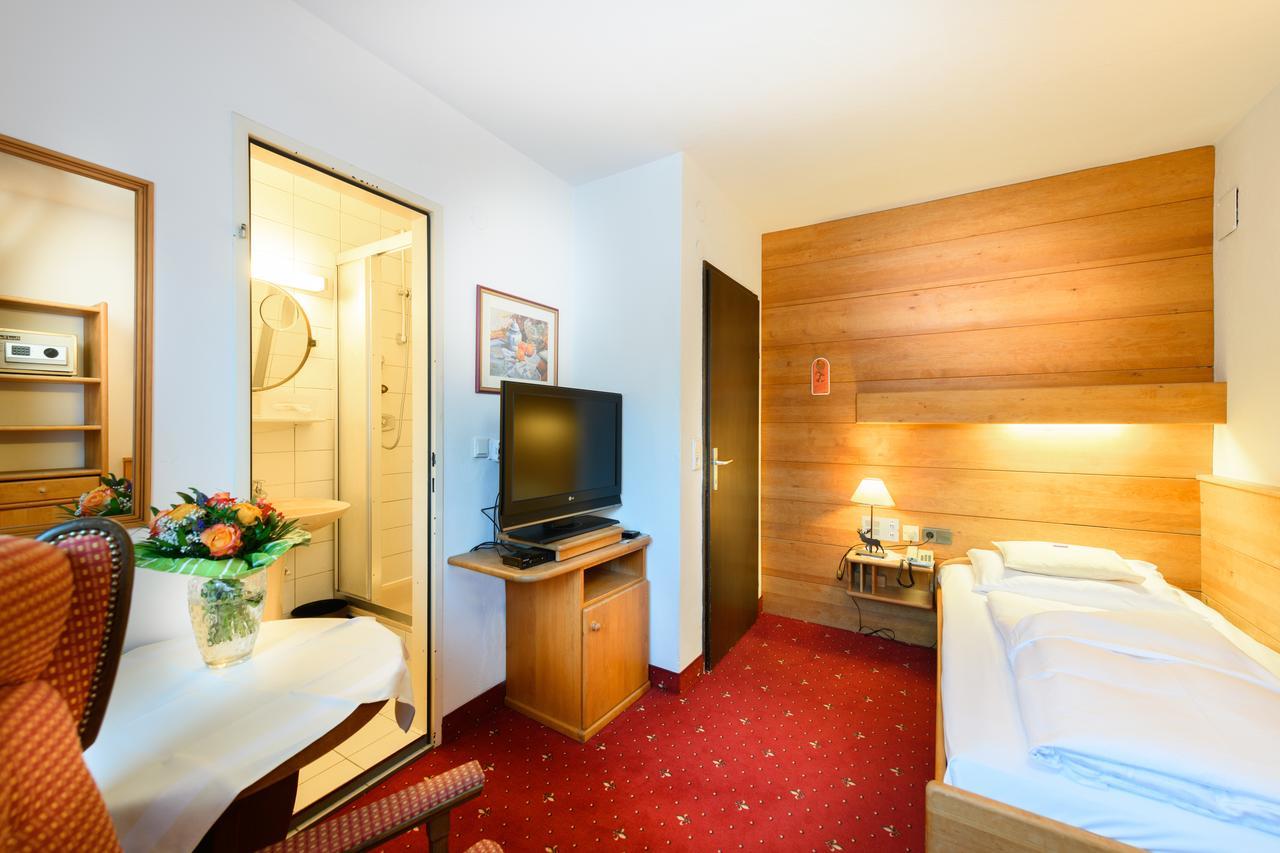 Haus Stefanie - Adults Only Hotel Seefeld in Tirol Kültér fotó