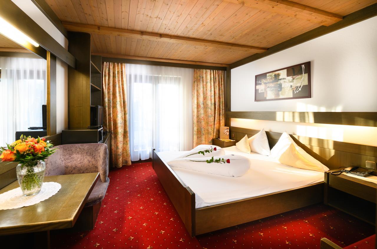 Haus Stefanie - Adults Only Hotel Seefeld in Tirol Kültér fotó