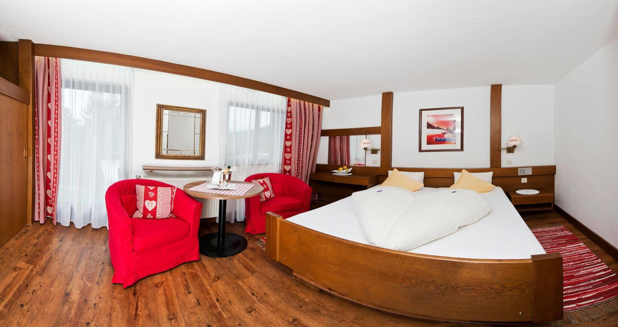 Haus Stefanie - Adults Only Hotel Seefeld in Tirol Kültér fotó